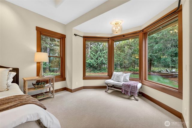 23011 257th Avenue SE, Maple Valley, WA 98038