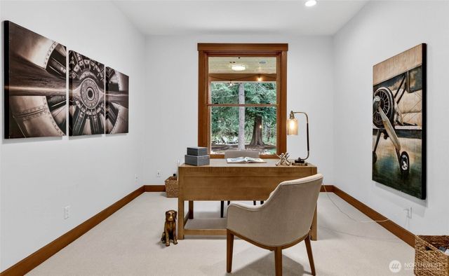 23011 257th Avenue SE, Maple Valley, WA 98038