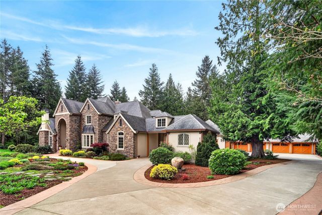 23011 257th Avenue SE, Maple Valley, WA 98038