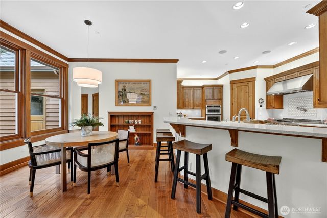 23011 257th Avenue SE, Maple Valley, WA 98038