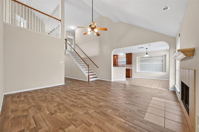 9127 N Ferndale Place Drive, Houston, TX 77064