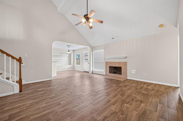 9127 N Ferndale Place Drive, Houston, TX 77064
