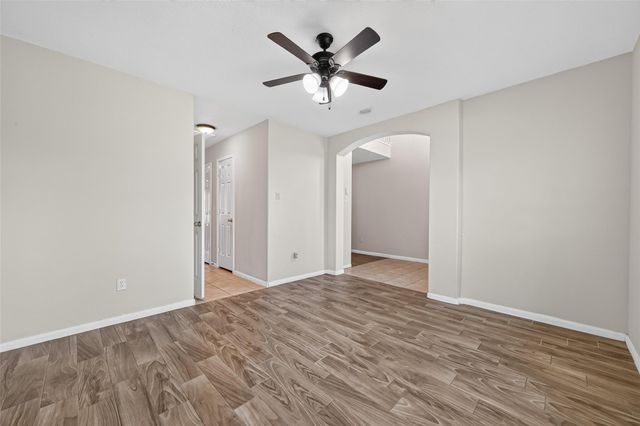 9127 N Ferndale Place Drive, Houston, TX 77064