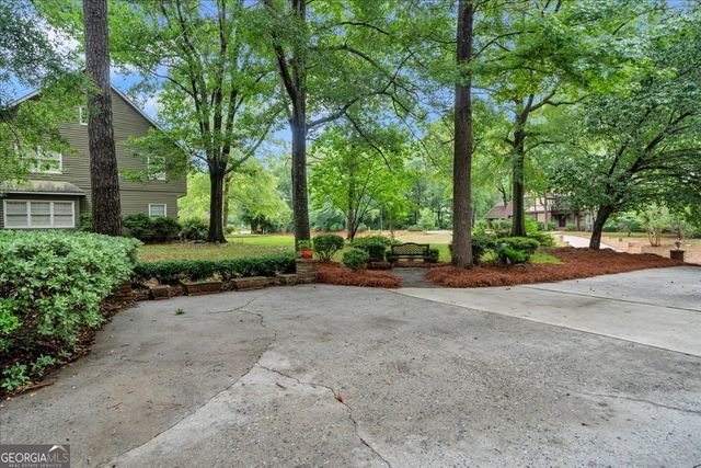 1015 Cherokee Road, Perry, GA 31069
