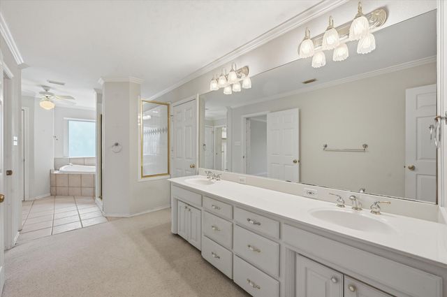 2900 Greenbrook Drive, Arlington, TX 76016