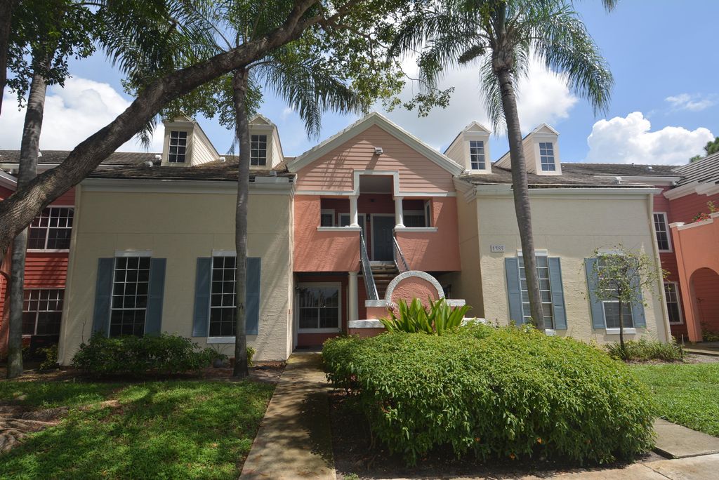 1385 CRYSTAL Way C, Delray Beach, FL 33444