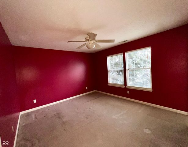 6682 Amherst Way, Zionsville, IN 46077