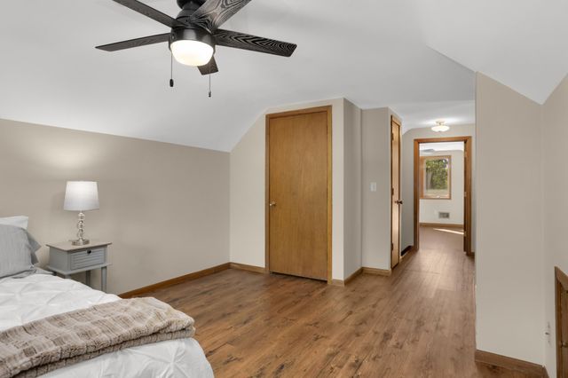 404 15th Street W, Hastings, MN 55033