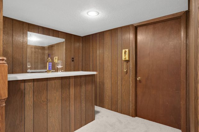404 15th Street W, Hastings, MN 55033