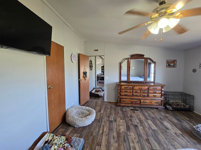 1085 Oak Grove Road, Columbia, KY 42728