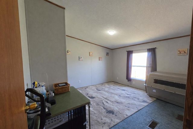 1085 Oak Grove Road, Columbia, KY 42728