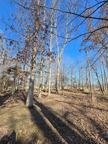 1085 Oak Grove Road, Columbia, KY 42728