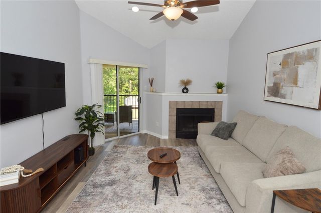 8754 MALLARD RESERVE DRIVE 202, Tampa, FL 33614