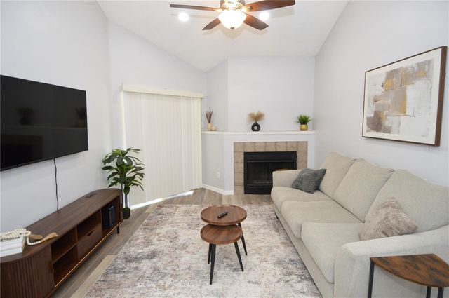 8754 MALLARD RESERVE DRIVE 202, Tampa, FL 33614