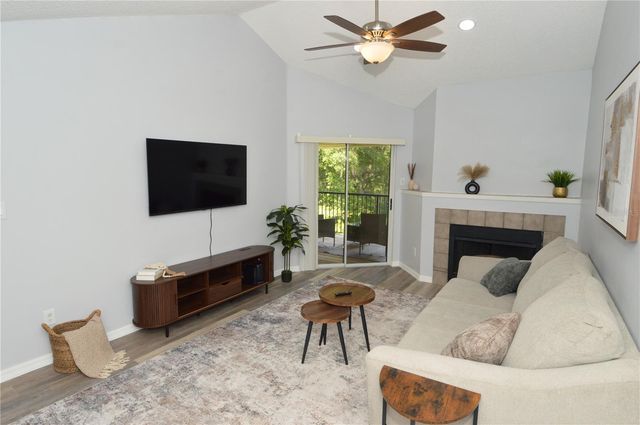 8754 MALLARD RESERVE DRIVE 202, Tampa, FL 33614