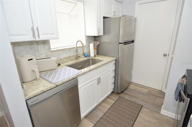 8754 MALLARD RESERVE DRIVE 202, Tampa, FL 33614