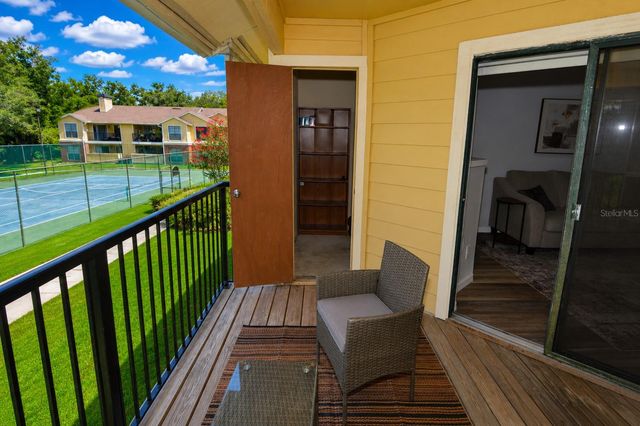 8754 MALLARD RESERVE DRIVE 202, Tampa, FL 33614