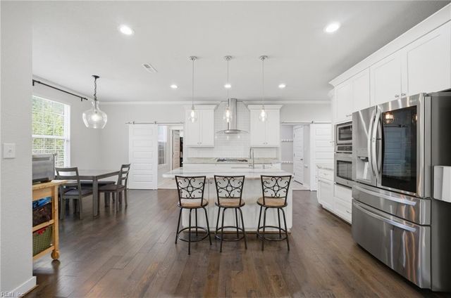 2128 Shipyard RD, Chesapeake, VA 23323