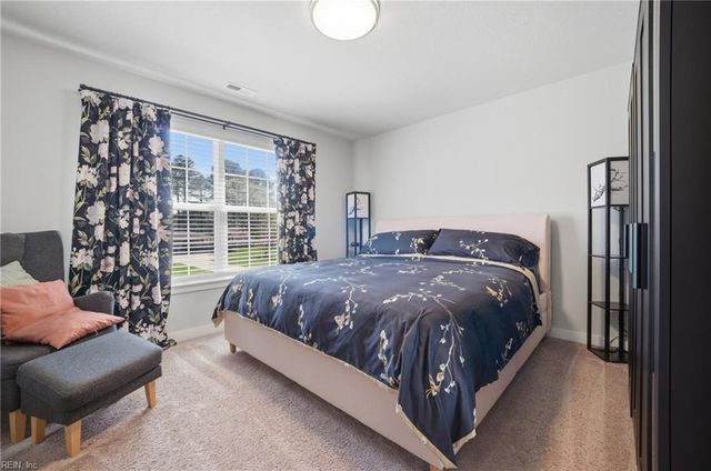 2128 Shipyard RD, Chesapeake, VA 23323