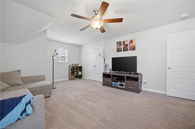 2128 Shipyard RD, Chesapeake, VA 23323