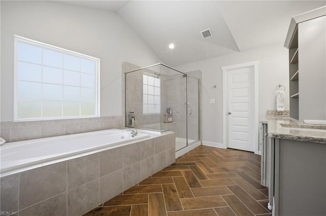 2128 Shipyard RD, Chesapeake, VA 23323