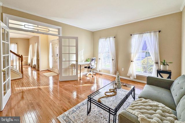 7 STIRLING DR, Newark, DE 19702