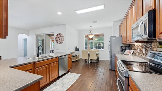 8839 39TH STREET CIRCLE E, Parrish, FL 34219