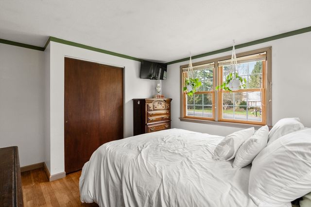 7 Salem Rd, Southwick, MA 01077
