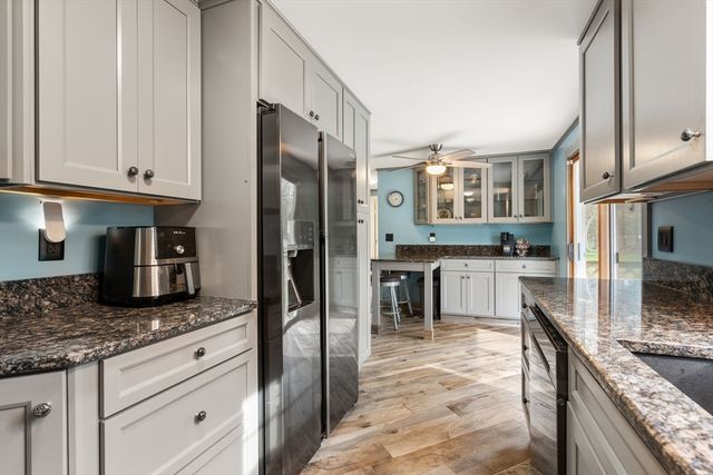 7 Salem Rd, Southwick, MA 01077