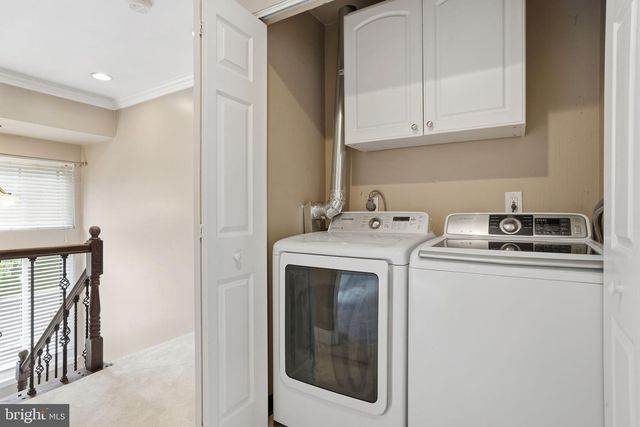 104 WINDHAM CT, Newtown, PA 18940