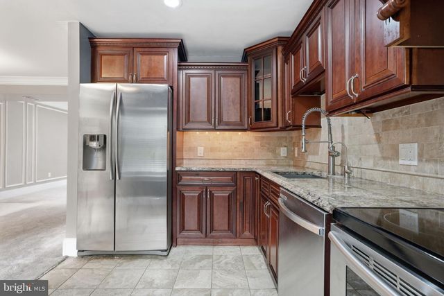 104 WINDHAM CT, Newtown, PA 18940