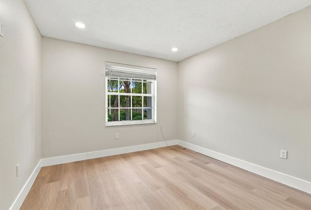 2956 Shaughnessy Drive, Wellington, FL 33414