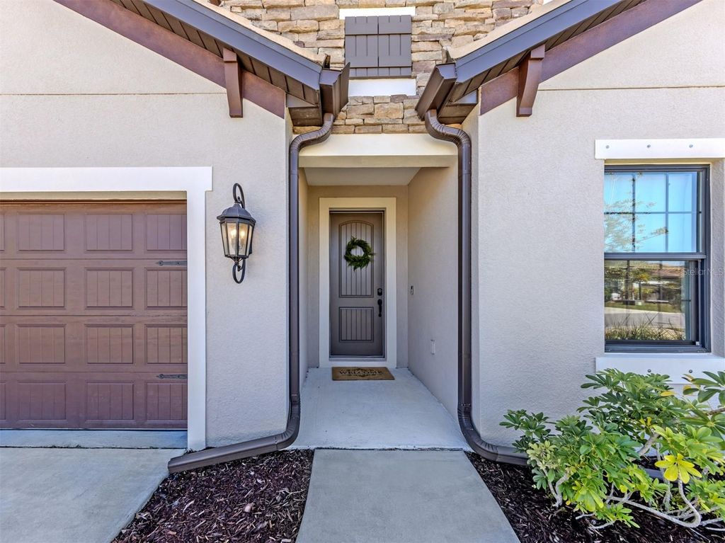 Image 3 of property listing at 249 CORSANO DRIVE, Nokomis, FL 34275