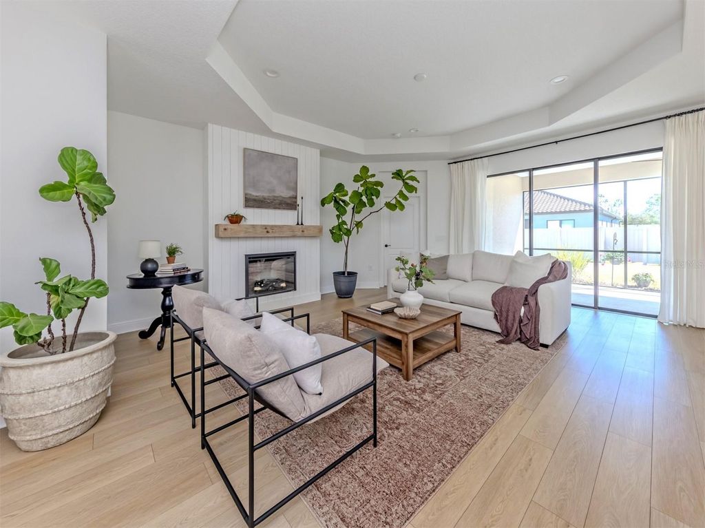 Image 8 of property listing at 249 CORSANO DRIVE, Nokomis, FL 34275