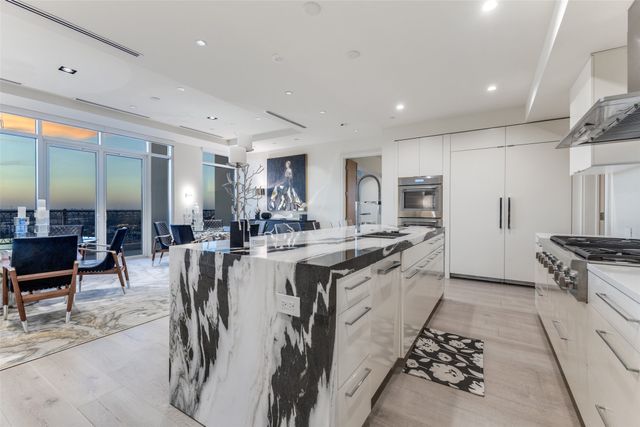 3505 Turtle Creek Boulevard 20E, Dallas, TX 75219