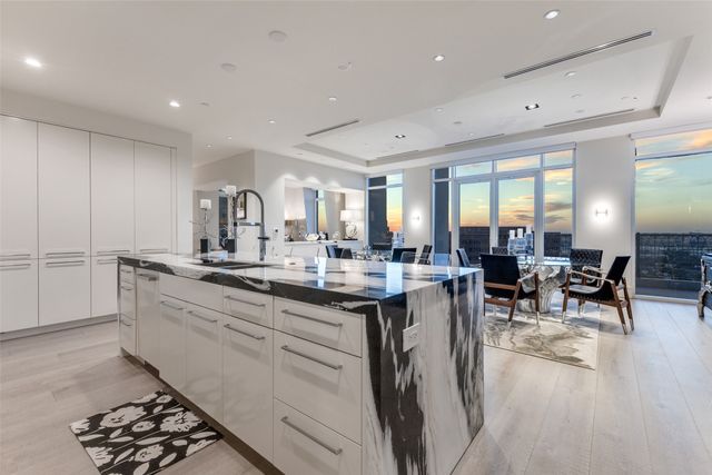 3505 Turtle Creek Boulevard 20E, Dallas, TX 75219