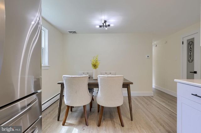 1338 MANOR ST, Columbia, PA 17512