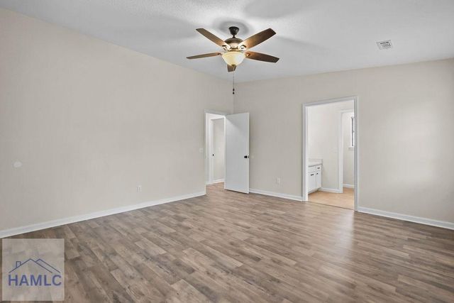 625 Trevor Street, Hinesville, GA 31313