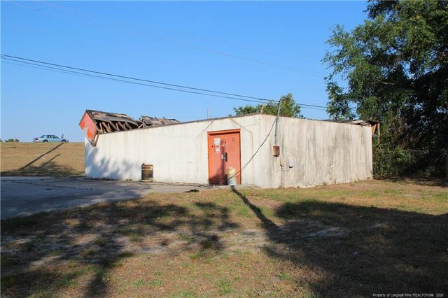 5211 Red Maple Lane, Hope Mills, NC 28348