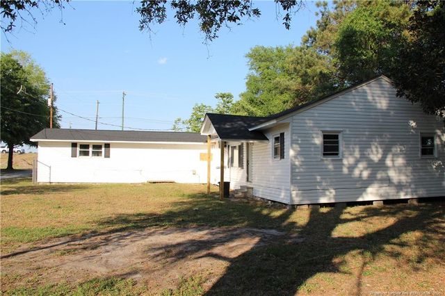 5211 Red Maple Lane, Hope Mills, NC 28348