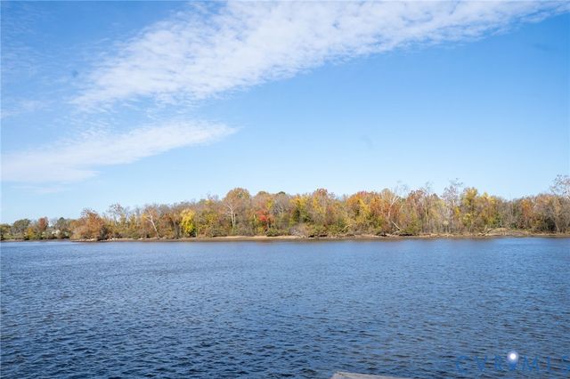 1924 Channel View Ter, Chester, VA 23836