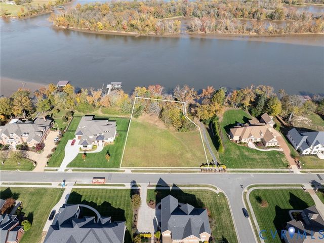 1924 Channel View Ter, Chester, VA 23836