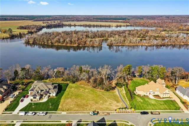 1924 Channel View Ter, Chester, VA 23836