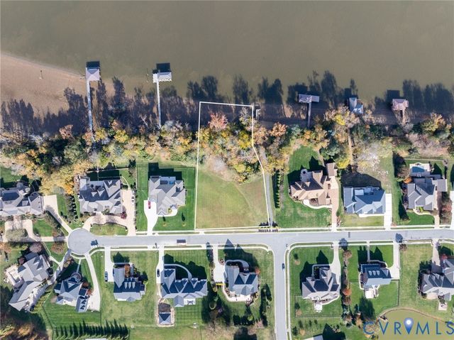 1924 Channel View Ter, Chester, VA 23836