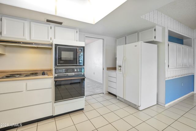 12318 W ROCK SPRINGS Drive, Sun City West, AZ 85375