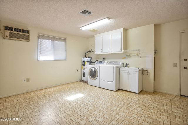 12318 W ROCK SPRINGS Drive, Sun City West, AZ 85375