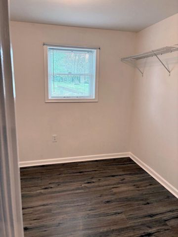 111 EVERETTE PL, Winchester, VA 22602