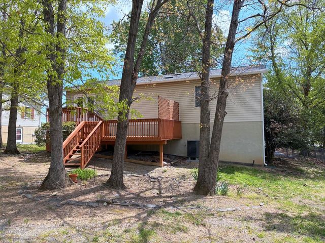 111 EVERETTE PL, Winchester, VA 22602