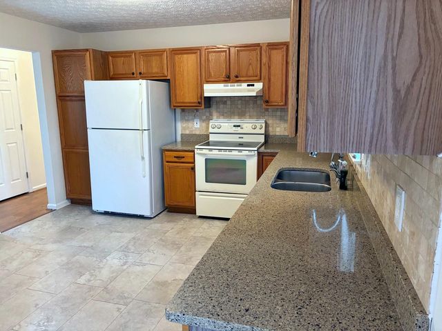 111 EVERETTE PL, Winchester, VA 22602