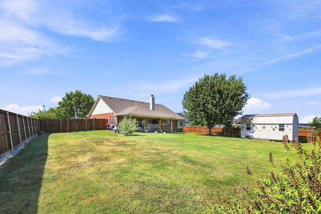 212 Autry Boulevard, Gunter, TX 75058